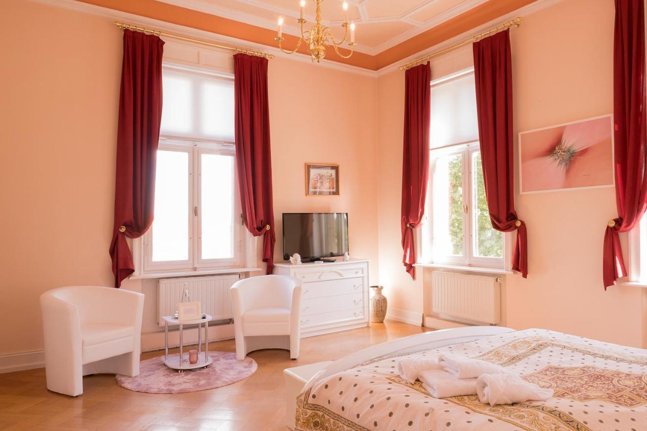 Schlosshotel Zum Markgrafen كيدلينبورغ المظهر الخارجي الصورة