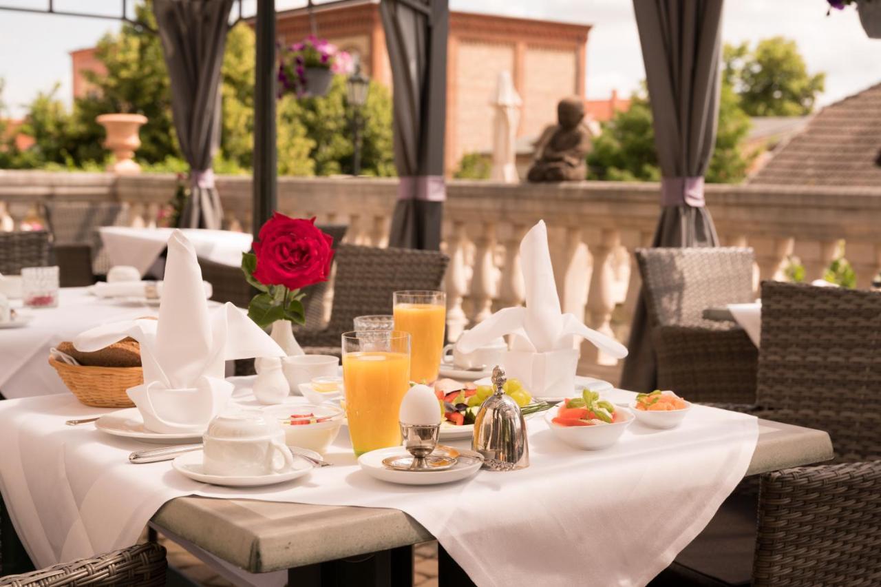 Schlosshotel Zum Markgrafen كيدلينبورغ المظهر الخارجي الصورة
