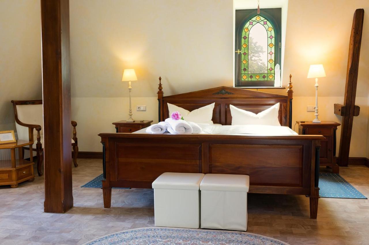Schlosshotel Zum Markgrafen كيدلينبورغ المظهر الخارجي الصورة