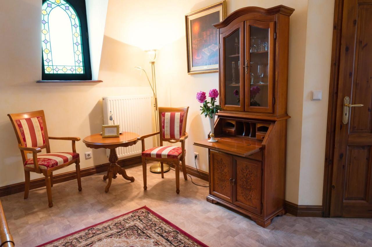 Schlosshotel Zum Markgrafen كيدلينبورغ المظهر الخارجي الصورة